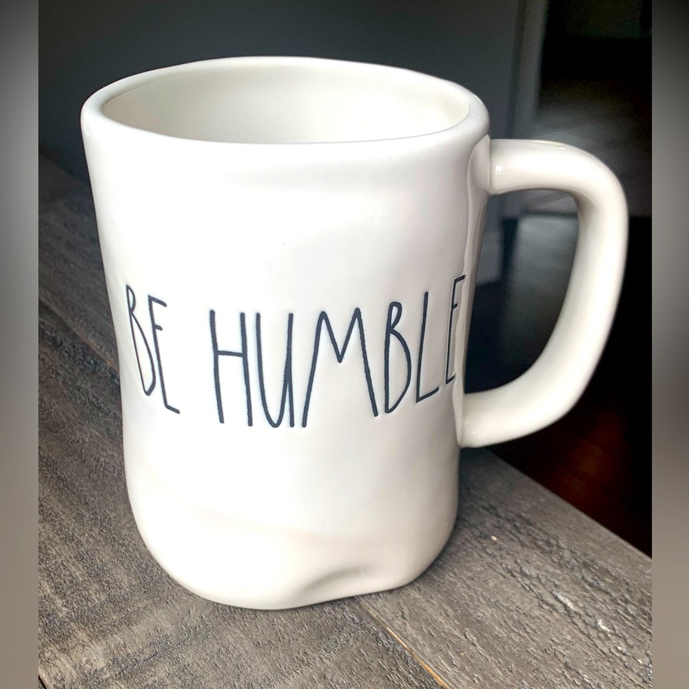 Rae Dunn Be Humble Mug